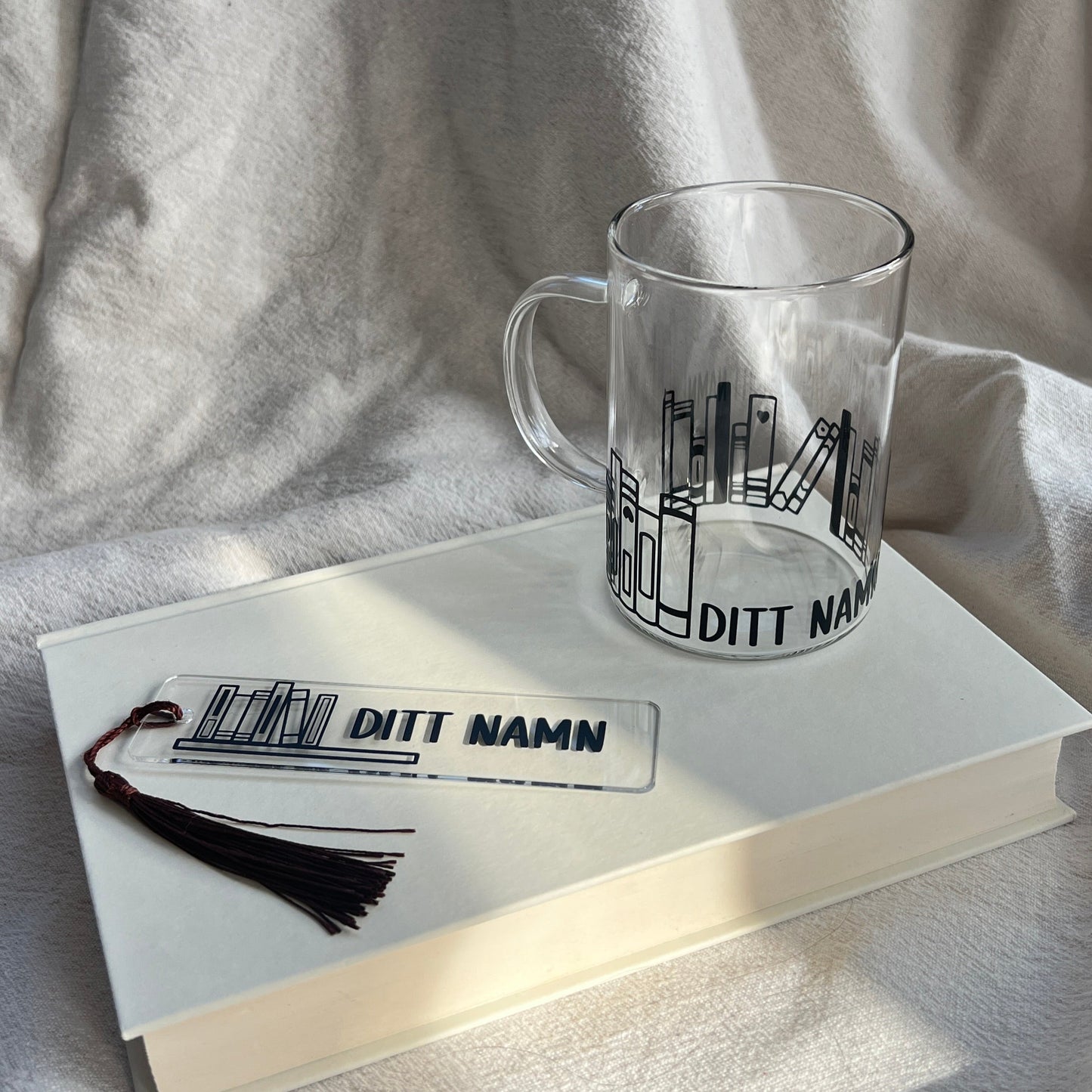 The Bookish Set - Bokhylla med namn