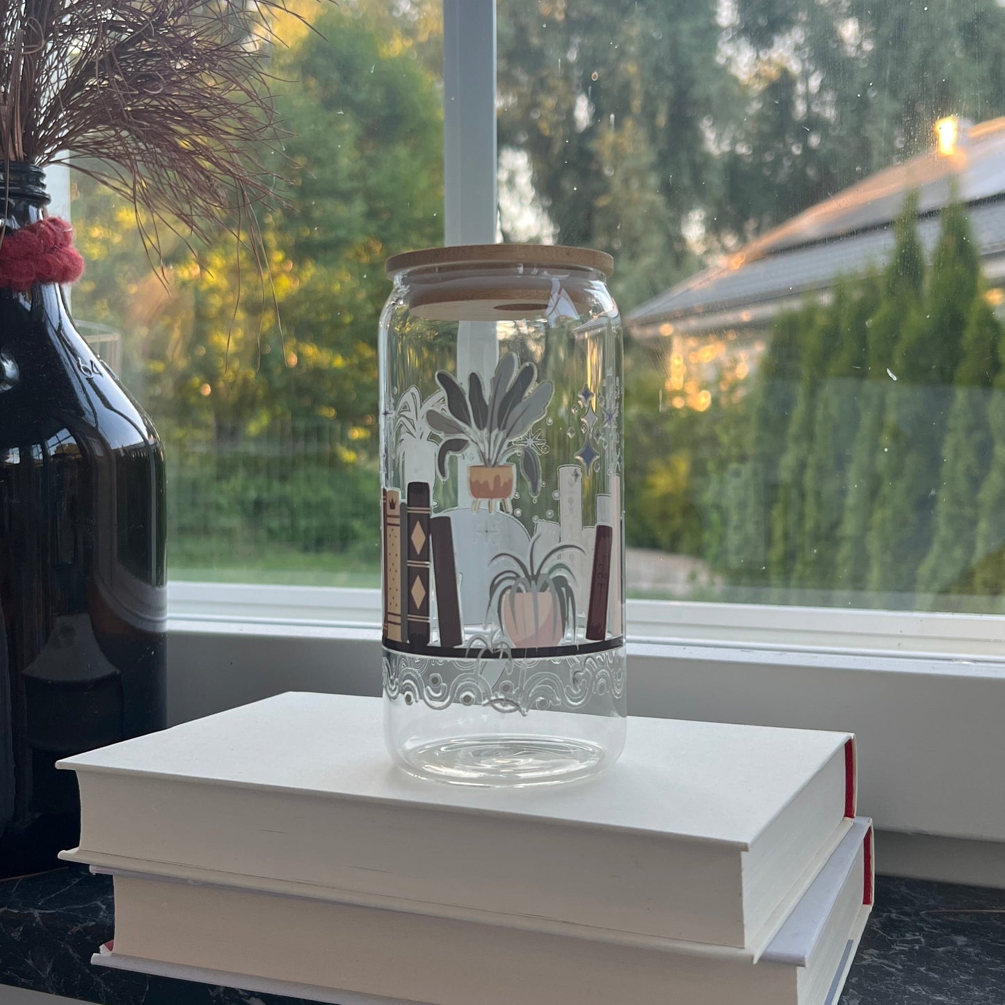 Glas - Books, cats and flowers