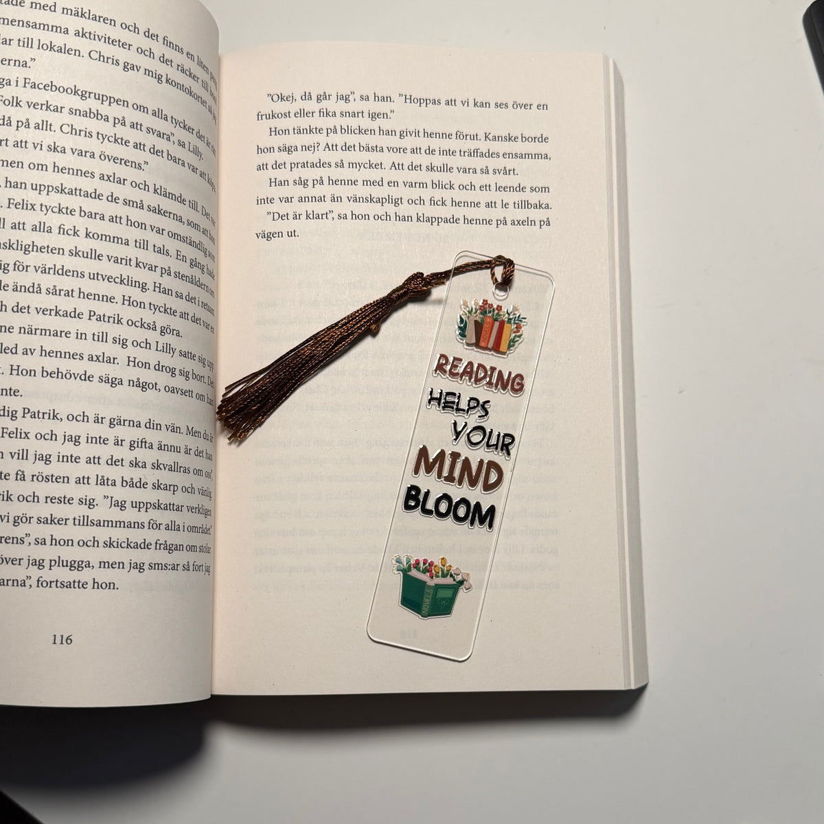 Bokmärke - Reading helps your mind bloom