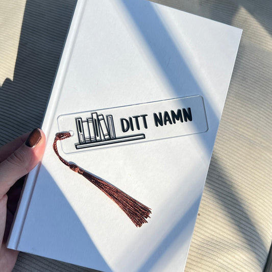 Bokmärke - Bokhylla med ditt namn