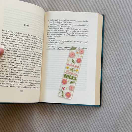 Bokmärke - A girl who loves books